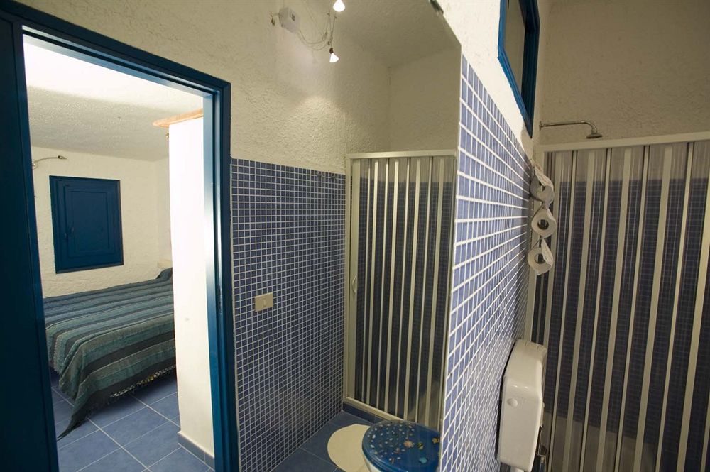 โลอาซิ วิลลัจโจ อัลแบร์โก Hotel ฟาวีญานา ภายนอก รูปภาพ